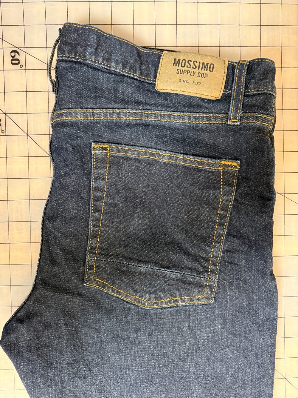 Mossimo Supply Co. Men's Dark Indigo Slim Straight Jeans 36x30 - Picture 2 of 5